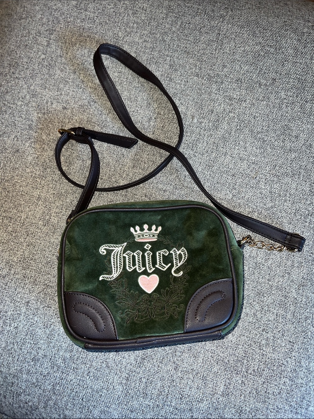 Juicy Couture Green Velvet Crossbody with Pink Heart NWOT